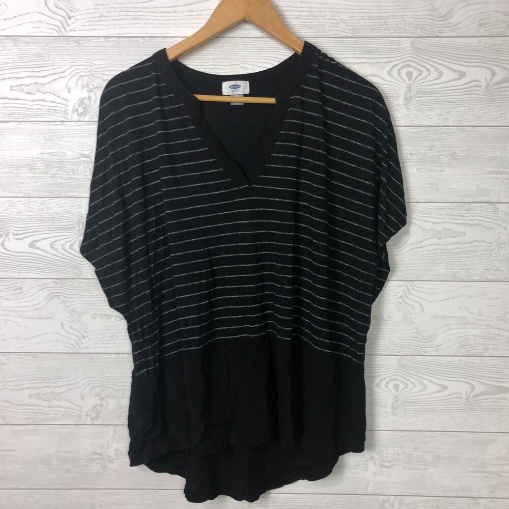 Old Navy Women's XXL Striped V Neck Shirt Short Sleeve Tee 100% Rayon Casual